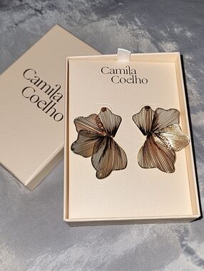 Camila Coelho Gold Floral Filigree Earrings Bnib M Te